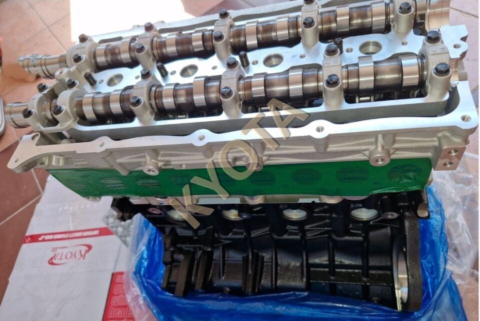 STAREX CRDI D4CB 140HP 04-/ H100 KAMYONET CRDI 04-11/SORENTO D4CB 02-08 / BONGO D4CB 08-12 Motor Komple KYOTA