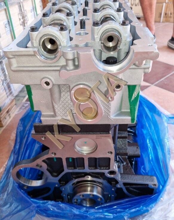 STAREX CRDI D4CB 140HP 04-/ H100 KAMYONET CRDI 04-11/SORENTO D4CB 02-08 / BONGO D4CB 08-12 Motor Komple KYOTA