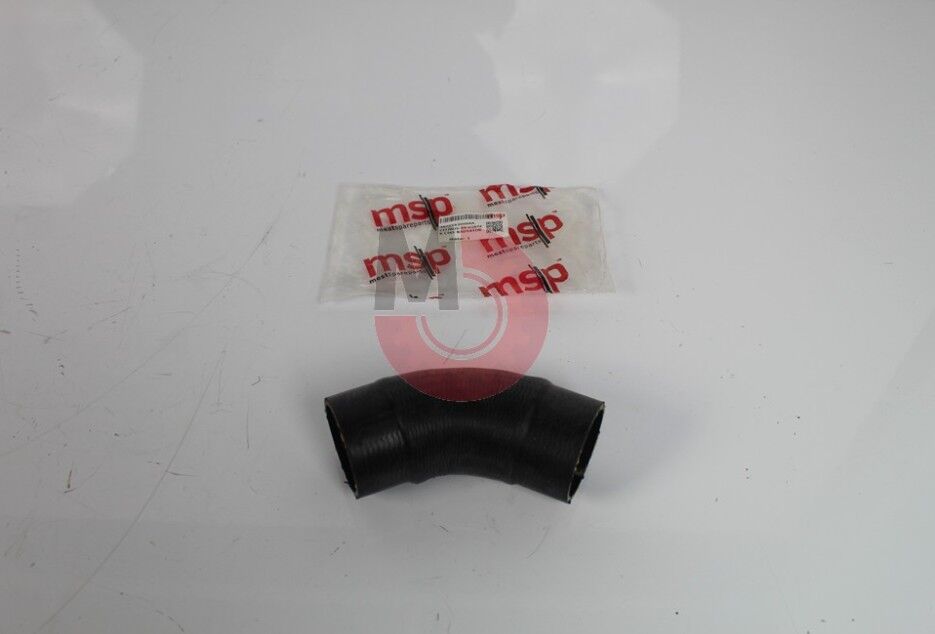 Isuzu Citibus-60 Dirsek Çıkış Radyatör