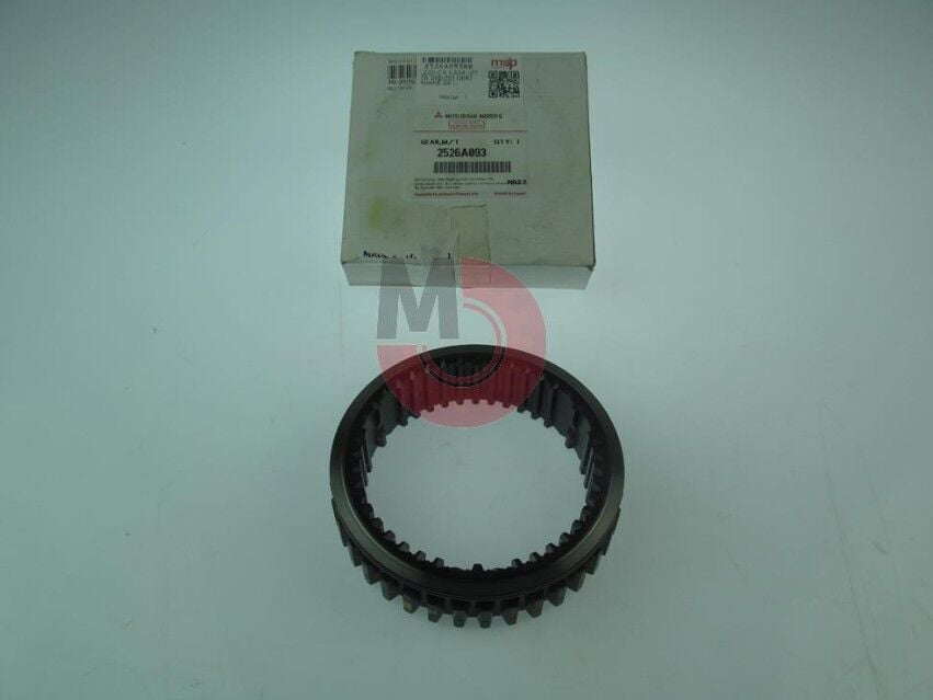 L200 CR Kasa Senkromeç Manşon 1/2/ Geri Orj. 2526A017