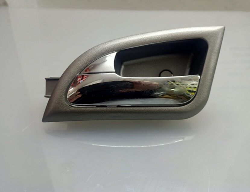 Geely CK Echo Ön Kapı İç Açma Kolu Sol E,M