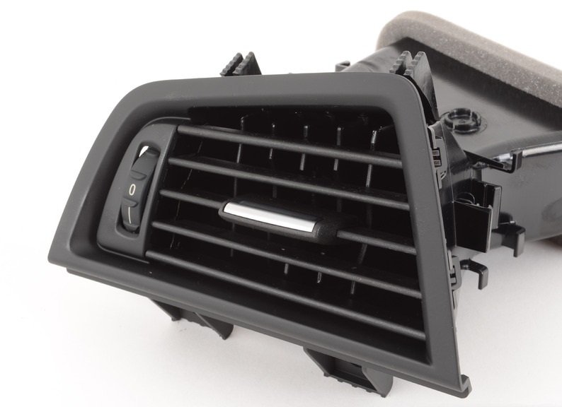 BMW Torpido Sol Hava Izgara F10+LCİ (Kromsuz) 64229166883