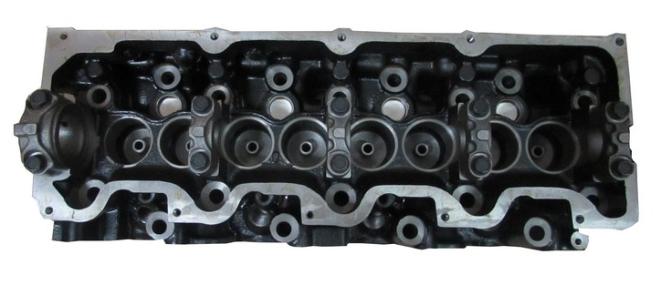 TOYOTA HILUX SİLİNDİR KAPAK HIACE 3L