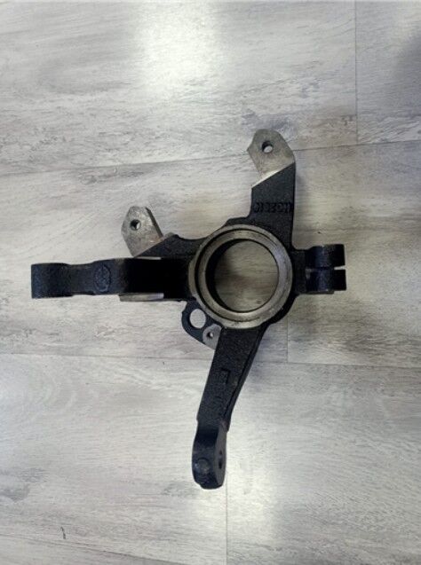 Geely CK Echo Ön Aks Taşıyıcı Sol Absli