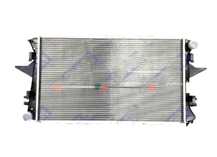 Mahindra Su Radyatör 8V