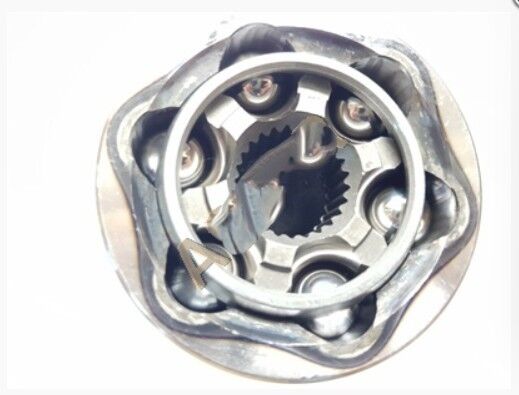 Pajero 88-98/L200 4x4 87-06/Galloper 00-03 Aks Kafası Dış Kyota