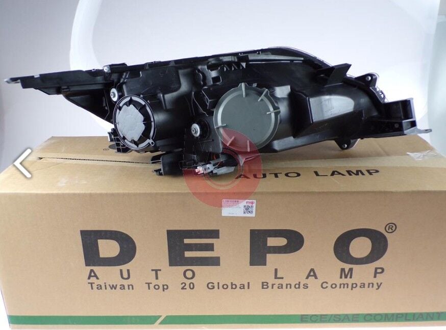 L200 CR SU 2006 Far Komple LH STROM/TORNADO 19-22 Motor Takabilen