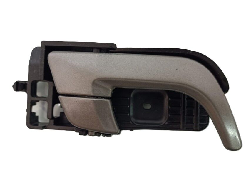 Geely Emgrand Ön Kapı İç Açma Kolu Sağ