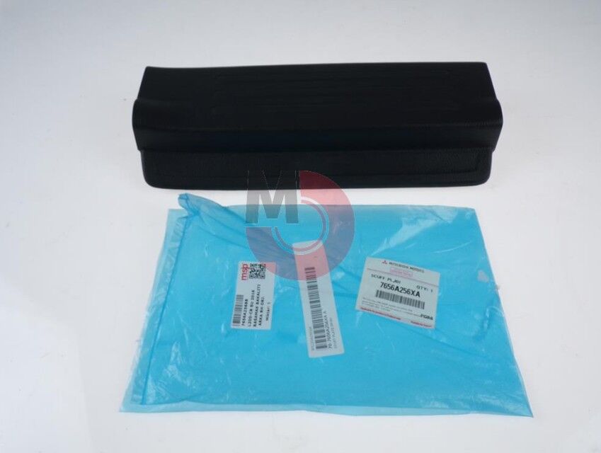 L200 CR SU 2016 Kapak Trimi Basamak Bakaliti Arka RH Orj.