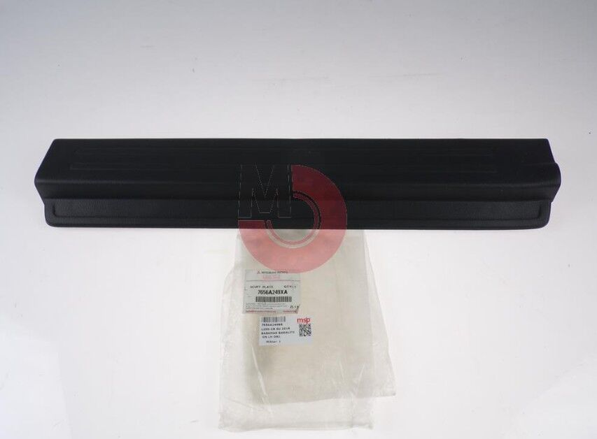 L200 CR SU 2016 Kapak Trimi Basamak Bakaliti Ön LH Orj.