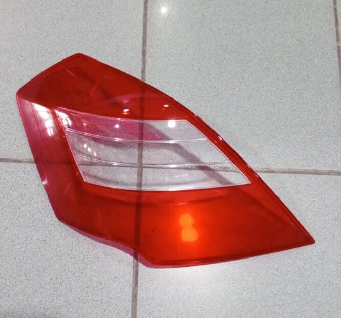 Geely Emgrand Arka Stop Sol (Camı) Sedan