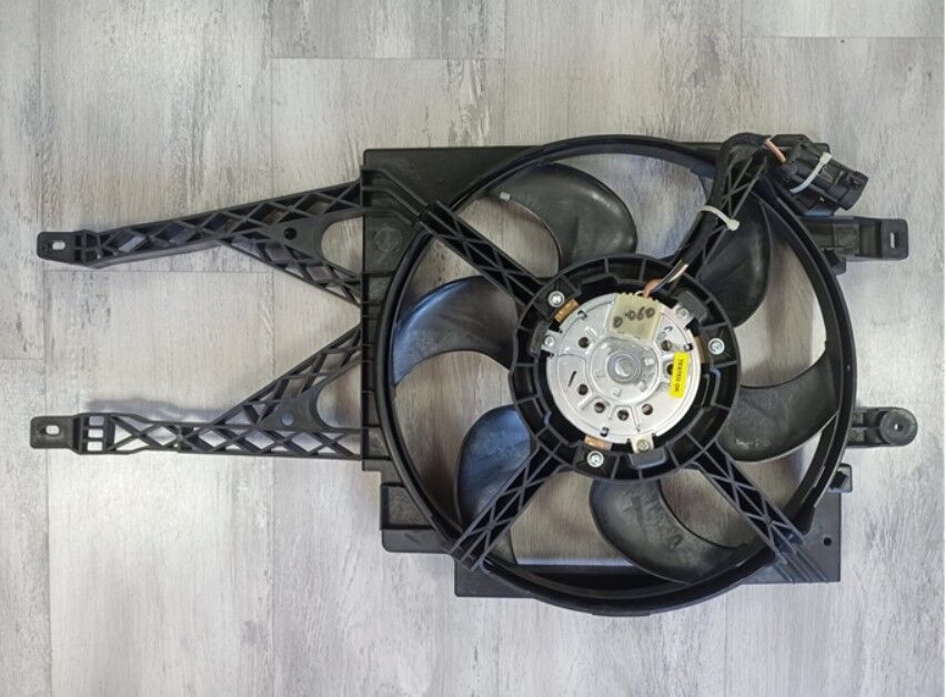 TATA INDICA INDIGO MARINA SU RADYATÖR FANI BENZİNLİ