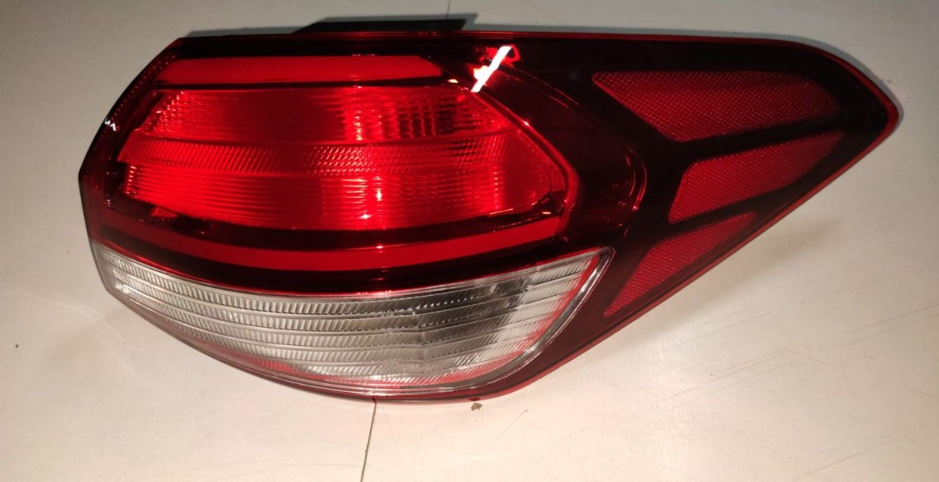 CERATO STOP 15-18 DIŞ RH (LEDLİ)