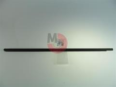 MITSUBISHI L200 CR CAM LASTİĞİ DIŞ ÖN KAPI SOL (LH) ORJ.
