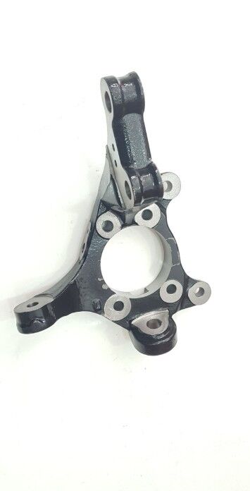 Corolla 07-18/Auris 07-12 Aks Taşıyıcı Ön Sol Yerli