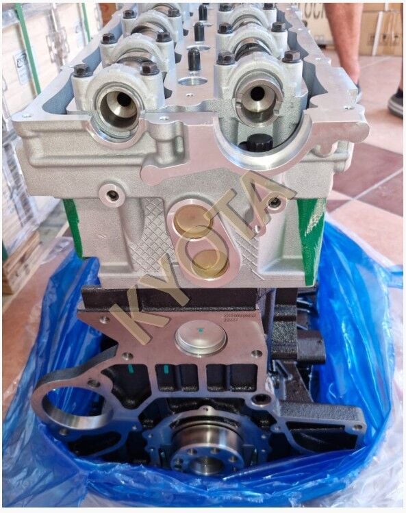 STAREX CRDI D4CB 140HP 04-/ H100 KAMYONET CRDI 04-11/SORENTO D4CB 02-08 / BONGO D4CB 08-12 Motor Komple KYOTA