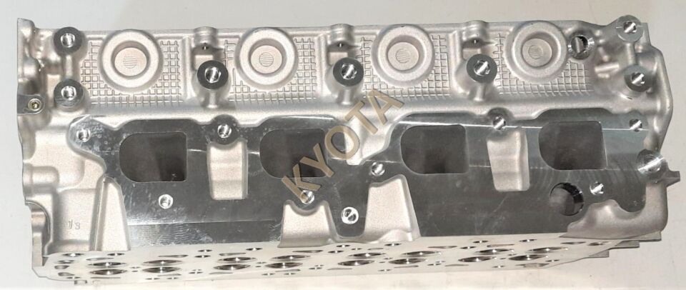 Nissan Navara 2.5 16V Dizel YD25 2.5 06- / Pathfinder 2.5 16V Dizel YD25 05- Silindir Kapağı Kyota