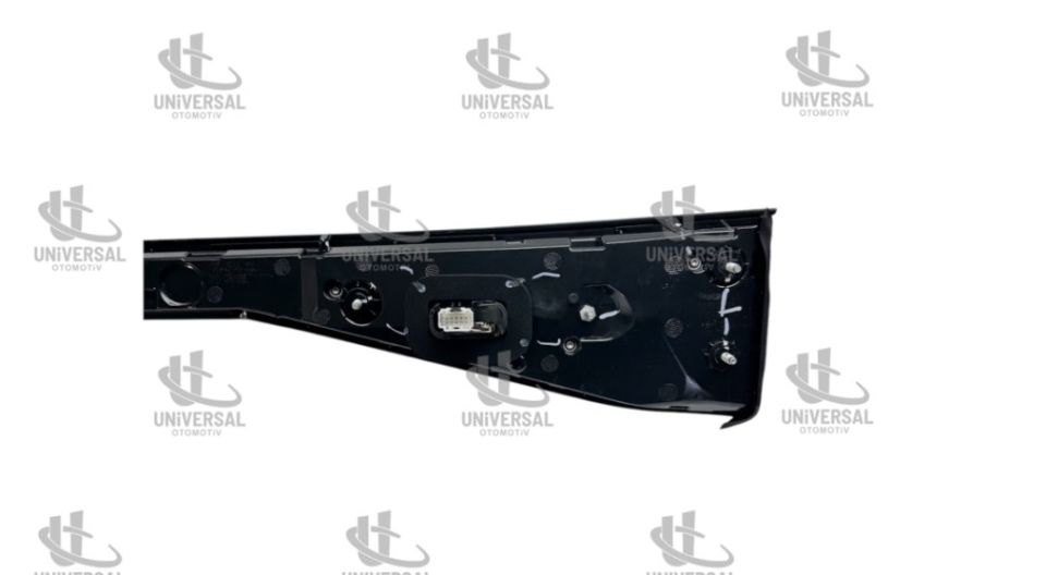 Tiggo 8 Pro Max 24-26 Stop Bagaj (Orta)