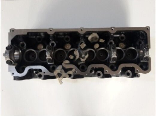 Toyota Hilux 2.4 Dizel 2L LN85 90- / Hiace 2.4 Dizel Silindir Kapağı Kyota