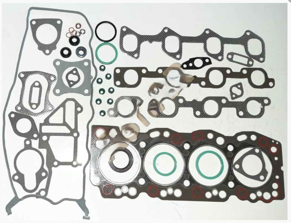 Toyota Hilux/Hiace 2.4 2L 82-89 Takım Conta Kyota