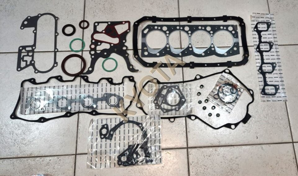 Toyota Hilux/Hiace 2.8 3L 98- Takım Conta Kyota