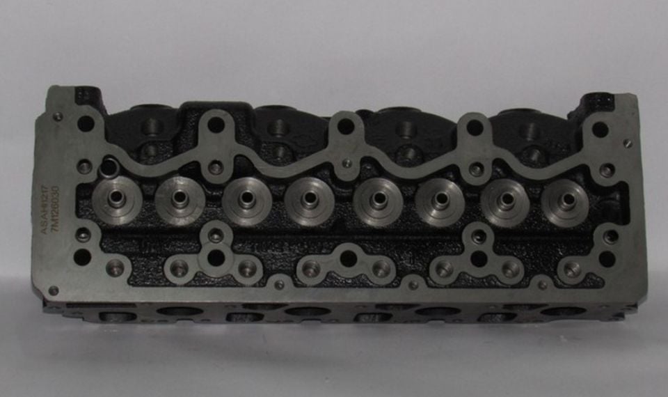 Nissan Vanette / Serena / Cargo / LD23 2,3 1994-1998 Silindir Kapak