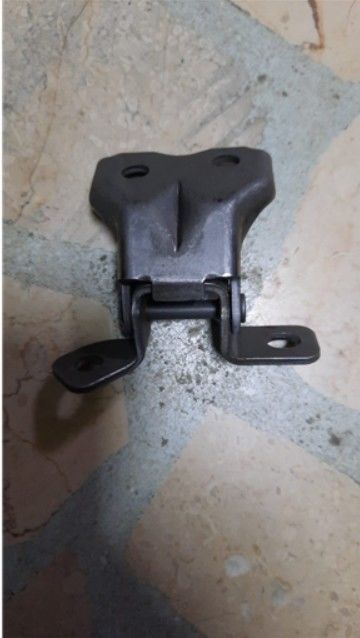 GEELY MK FAMILIA ÖN KAPI SOL MENTEŞE ALT