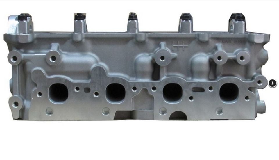 Opel Corsa - Combo - Corsa B Kasa 1,7 D 8V 1984-1989 Silindir Kapak Turbosuz 4EE1