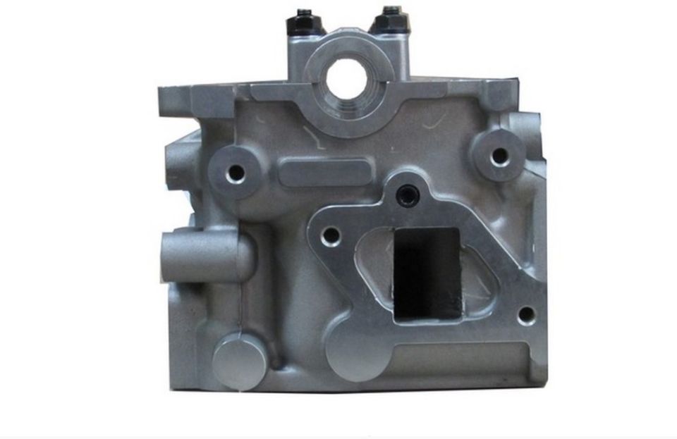 Opel Corsa - Combo - Corsa B Kasa 1,7 D 8V 1984-1989 Silindir Kapak Turbosuz 4EE1