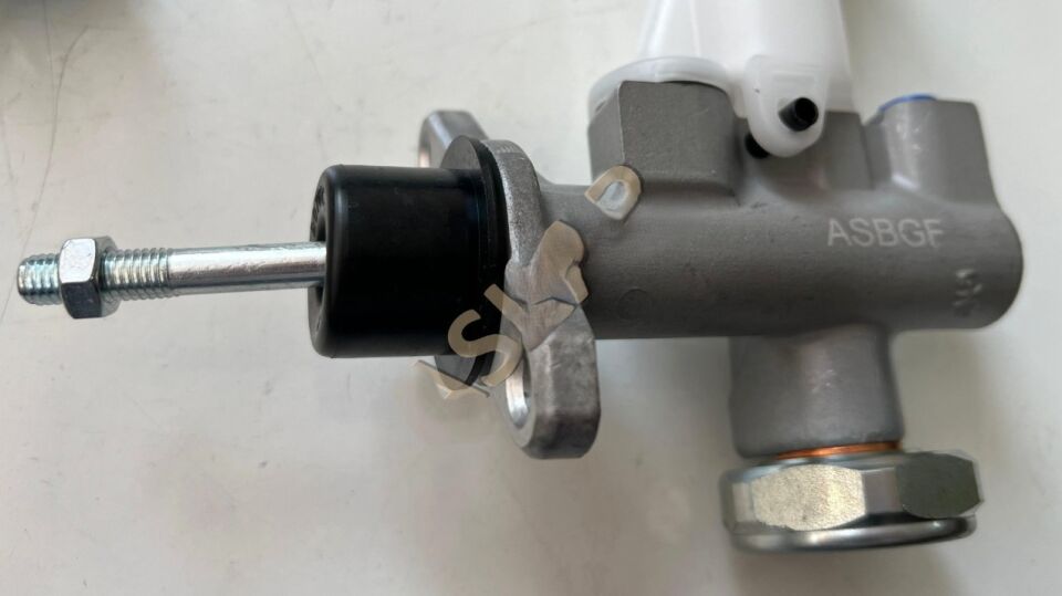 Toyota Hilux LN 145 01- Debriyaj Üst Merkez BGF TW