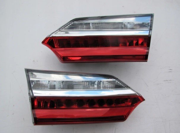 Toyota Corolla Stop Lambası İç Sol 16-Benzin-Dizel Led
