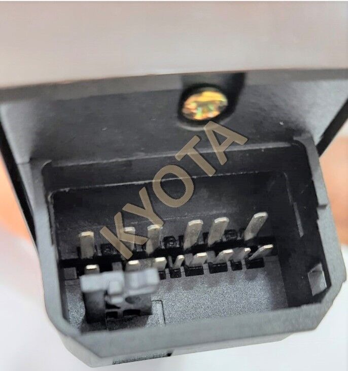 Toyota Hilux 06-15 Cam Kaldırma Düğmesi Ön Sol 4lü Kyota