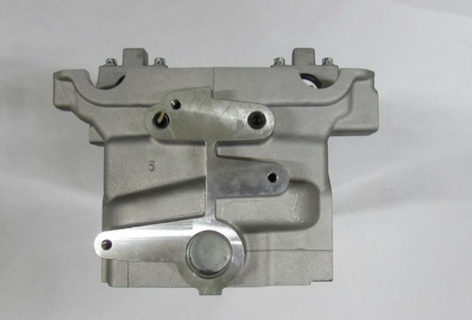 Opel X16XEL 2001- Silindir Kapak (İçten Egrli)