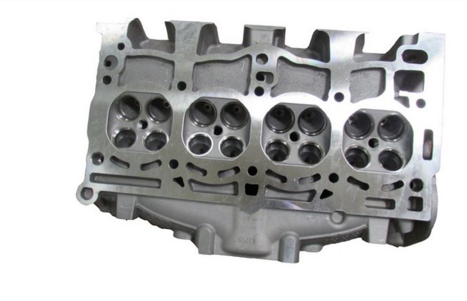 Volkswagen Polo/Jetta/A3/Q3 EA211 Silindir Kapak