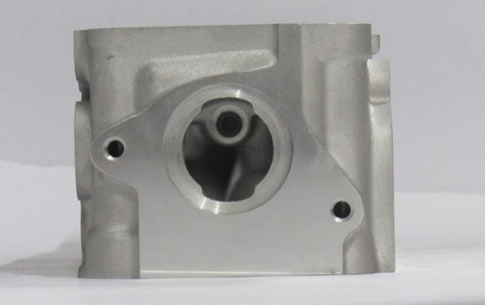 Opel 1,6 8V/ Daewoo Lanos 1,6 8V Silindir Kapak