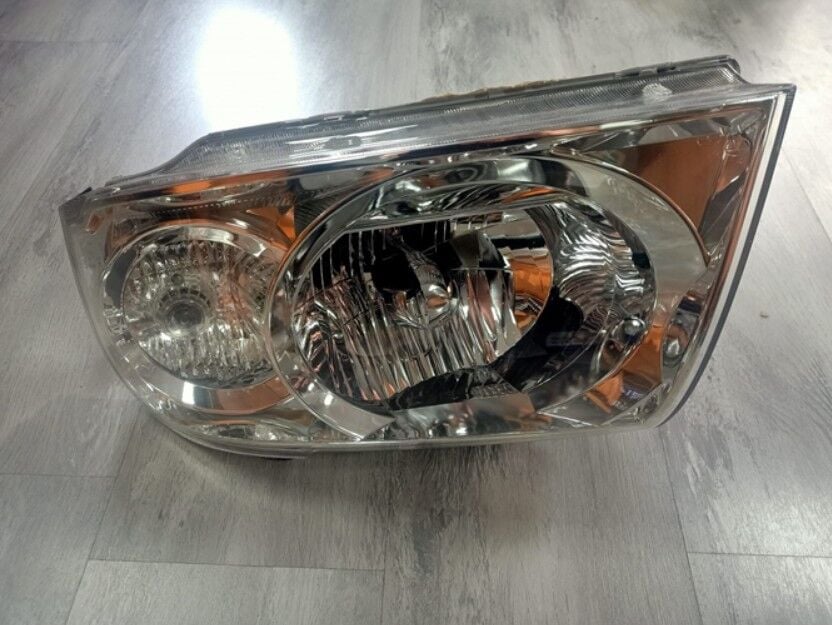 Tata Safari Ön Far Sol