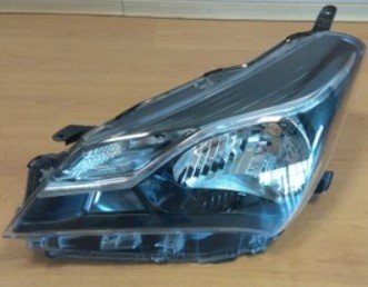 Toyota Yaris (P13) Far Sol 17-Benzin-Dizel