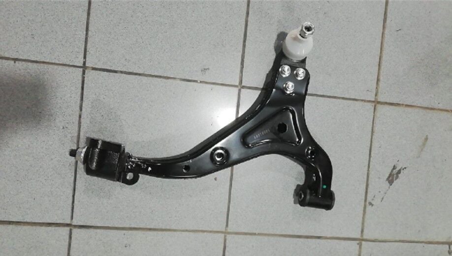 MG-HS Ön Salıncak Sol