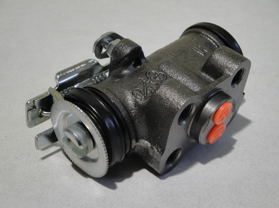 MITSUBISHI CANTER 659 FREN SİLİNDİRİ ARKA SAĞ (RH) (ABS Lİ) (PROPER)