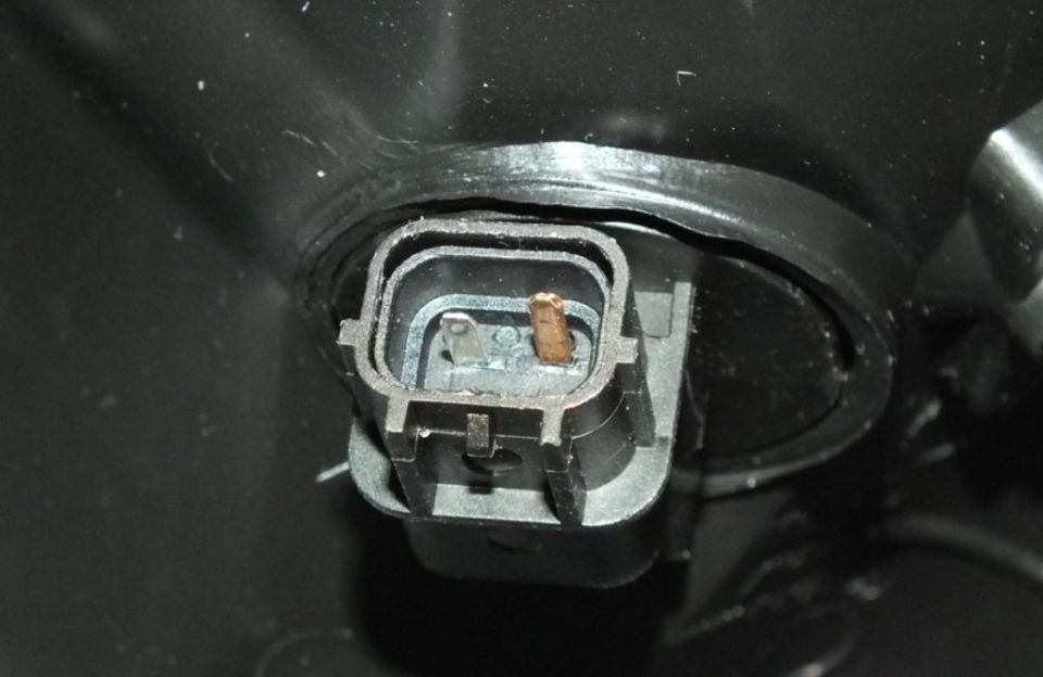 Accent Era 2009-2011 Far Elektrikli Beyaz Sinyalli Sol