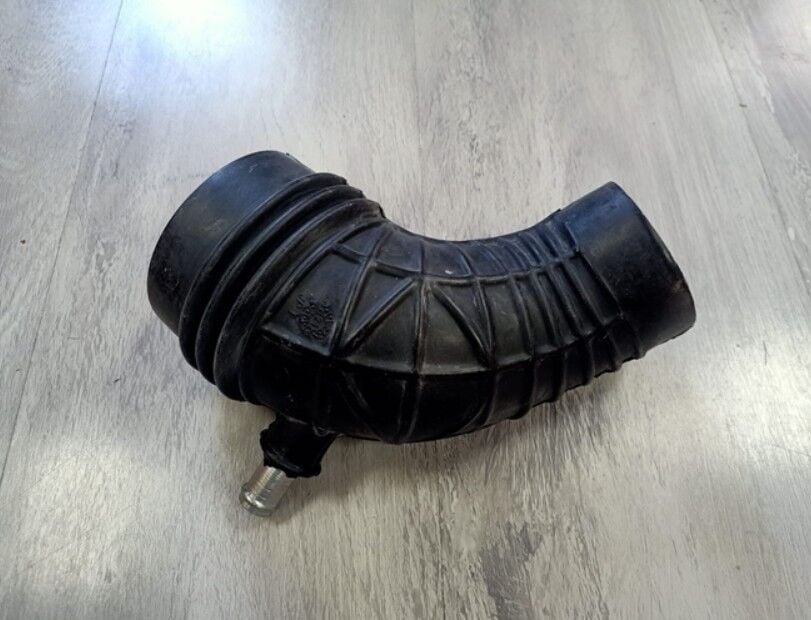 Tata Xenon Hava Filtre Giriş Borusu