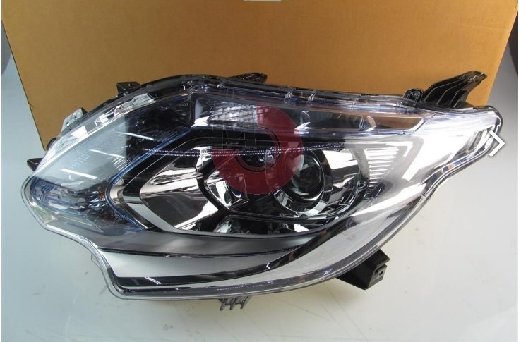 MITSUBISHI L200 CR SU 2016 FAR KOMPLE SOL (LH) MOTORLU MERCEKLİ ORJ.